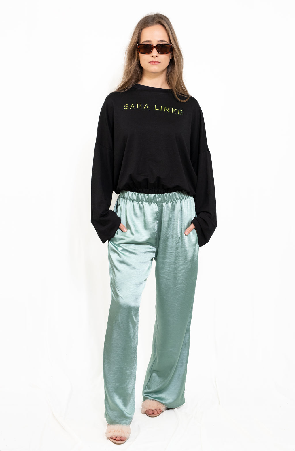 Cropped Sweatshirt