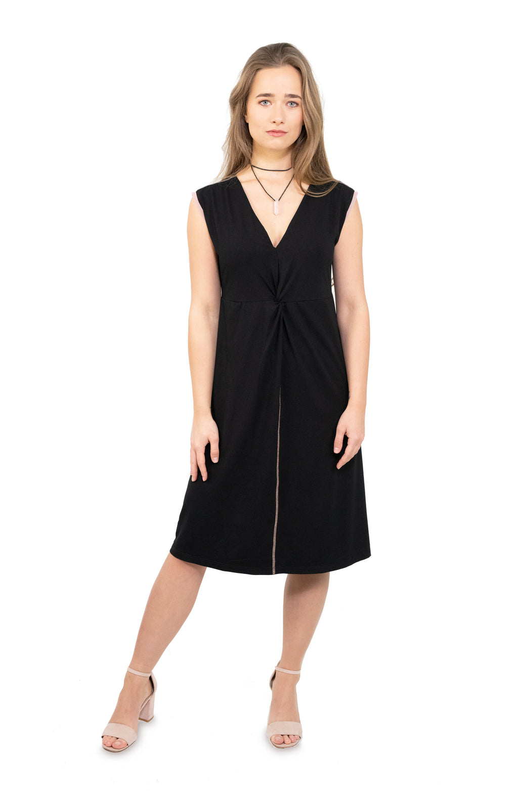 Kleid mit Knotendetail