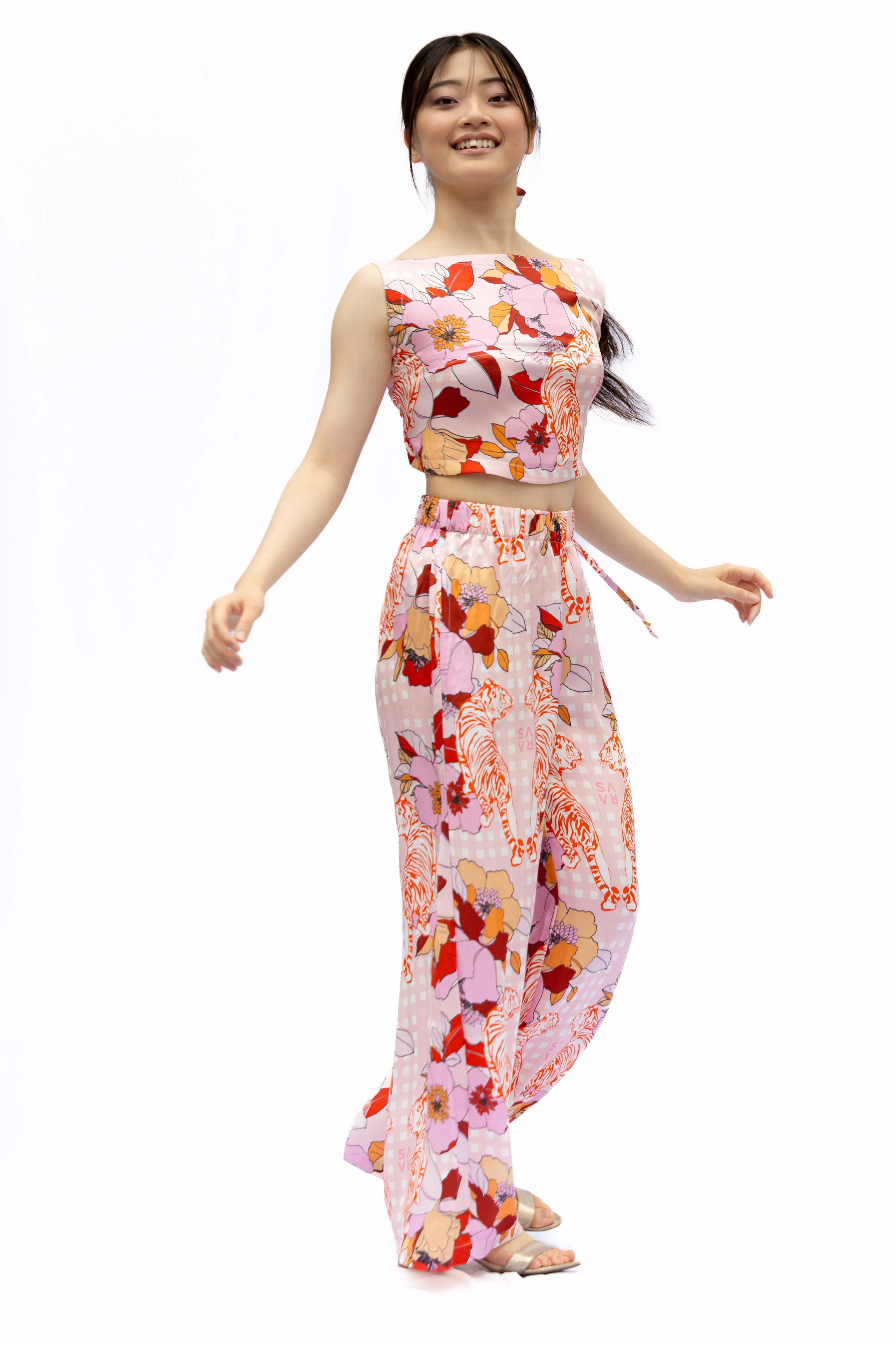 TOP FREE SPIRIT