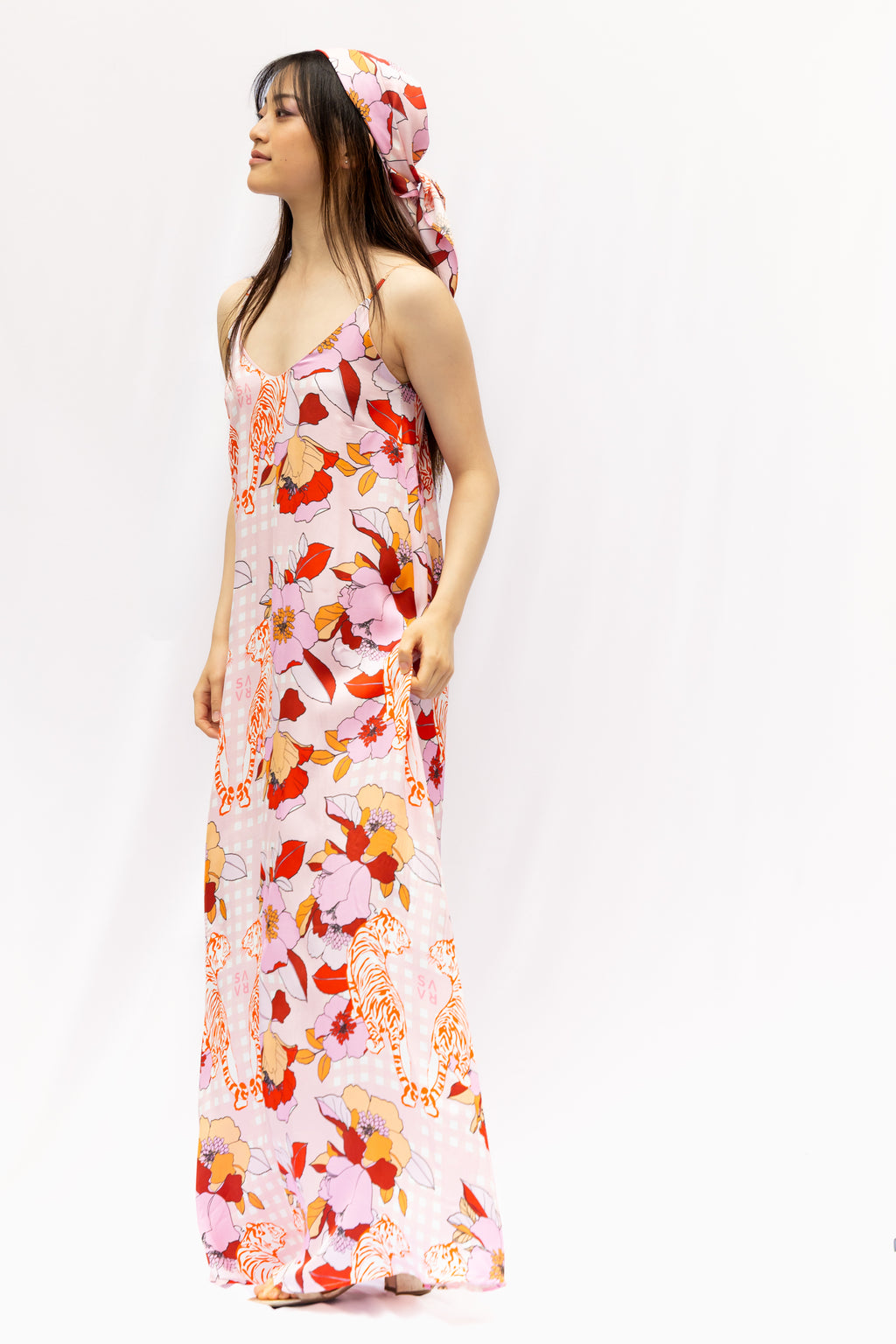 MAXIKLEID