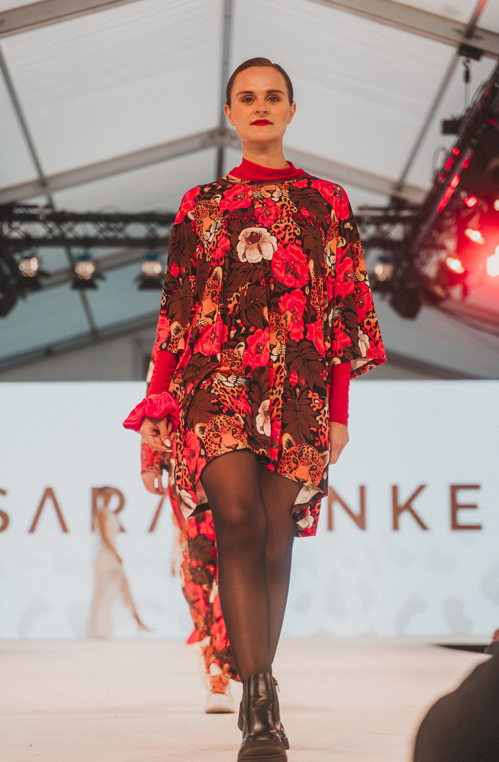 Oversize Longshirt | Statement Piece