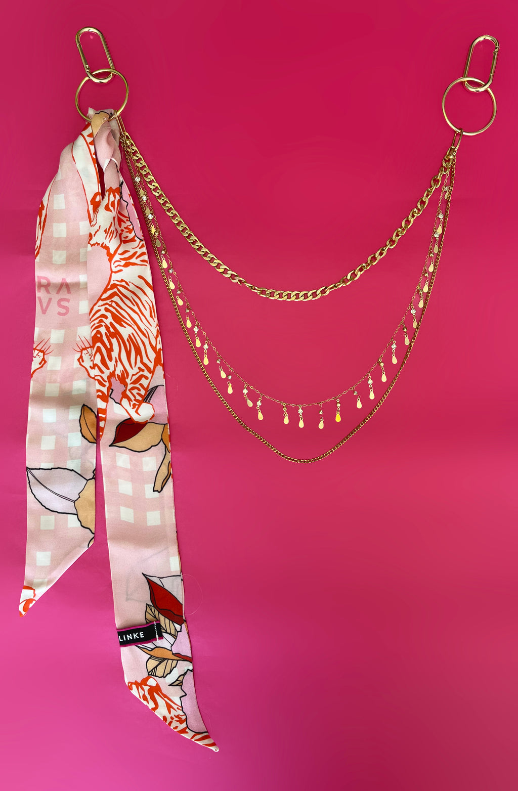 STYLING-KETTE MIT BANDANA